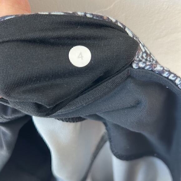 Lululemon Wunder Under Mosaic Print Legging Size 4 - Picture 12 of 12